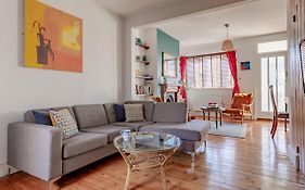 2 Bed House In Chesterton